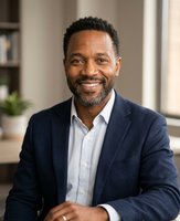 DeShawn M. reviewer portrait